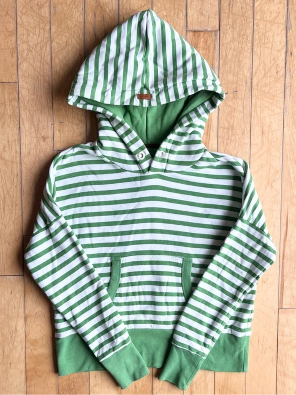 Wanakome Green White Striped Hoodie Cozy Cottagecore Sweatshirt Size Small